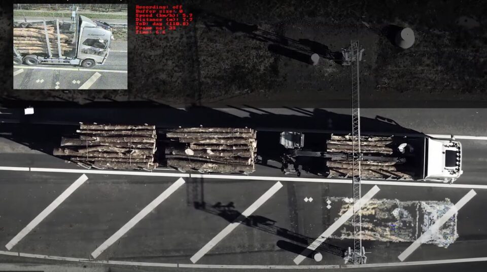 Tehnologie de scanare digitală pentru măsurarea lemnului 