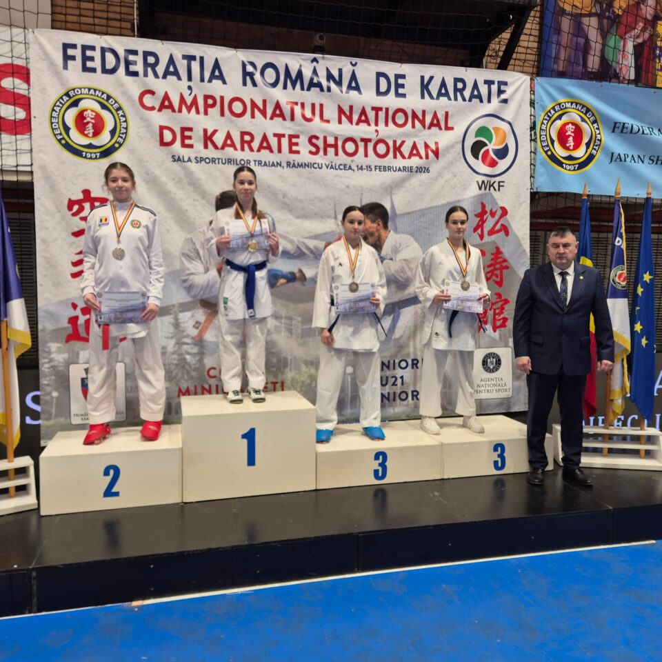 Recoltă de 26 de medalii adusă de sportivii antrenați de Ovidiu Sfetcu de la naționalele de Karate Shotokan
