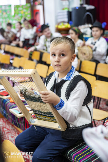 Șezătoare cu parfum de altădată la Gălănești