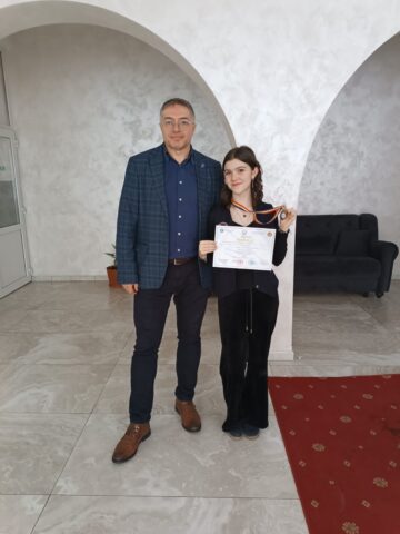 Micii geografi ai Școlii Nr. 4, de șapte ani pe podiumul Concursului „La Școala cu Ceas”