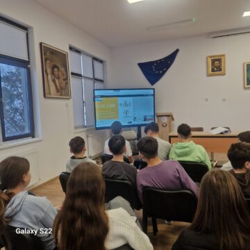 „Ai carte, ai parte!” – Educația deschide drumuri la Liteni