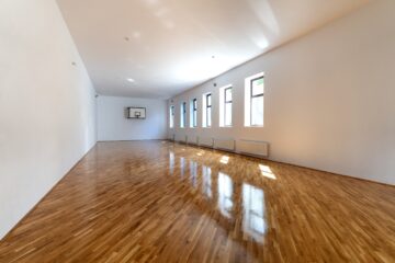 Sala de sport de la Școala Regina Elisabeta, proiect de 157.000 de euro finanțat de EGGER