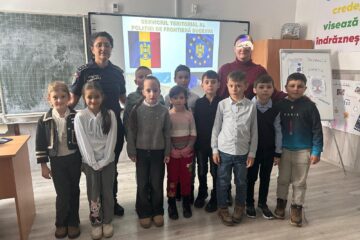 „Porți deschise în Europa” – lecție de educație civică și responsabilitate la Liceul Teoretic „Iorgu Vârnav Liteanu” din Liteni