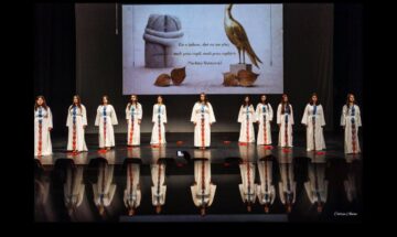 Caravana culturală în școli, cu spectacolul ”Brâncuși, clopotul măiastru”