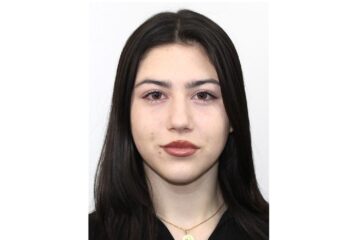 Fata de 15 ani, din Mitocu Dragomirnei, dispărută acum 10 zile, a fost găsită la Craiova