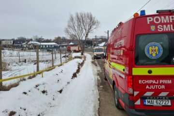 Doi copii care s-au jucat cu focul au provocat un incendiu la propria casă