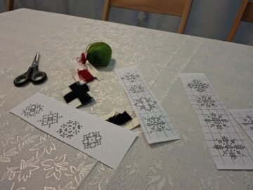 Atelier de cusături tradiționale dedicat mărțișorului, la Centrul Cultural „Bucovina”