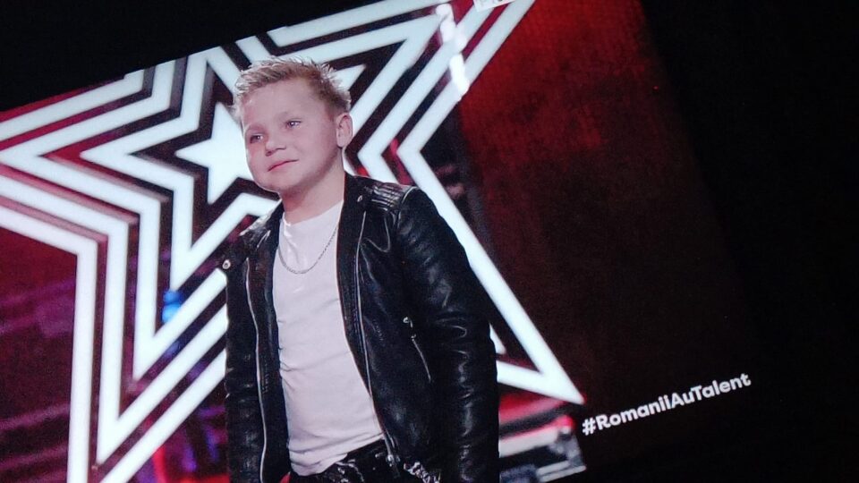 Lucas Moroșan, din Valea Moldovei, în vârstă de 9 ani, a impresionat juriul de la „Românii au Talent”