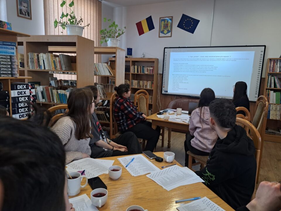 Când autocunoașterea devine busolă pentru viitor – atelier de orientare profesională la Liceul Teoretic „Iorgu Vârnav Liteanu” din Liteni