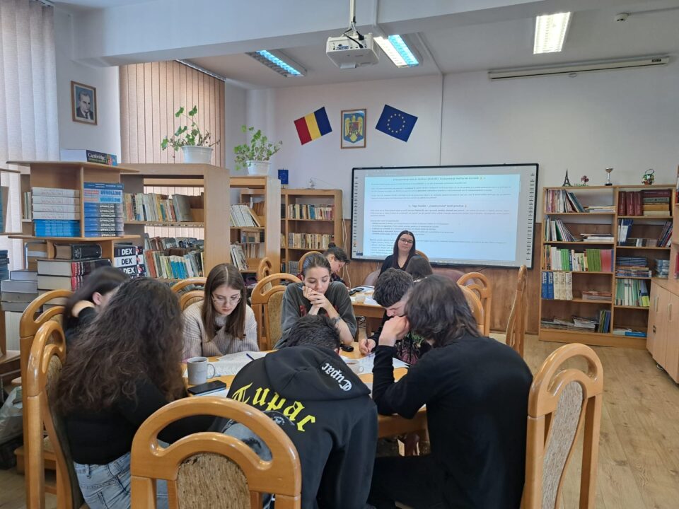 Când autocunoașterea devine busolă pentru viitor – atelier de orientare profesională la Liceul Teoretic „Iorgu Vârnav Liteanu” din Liteni