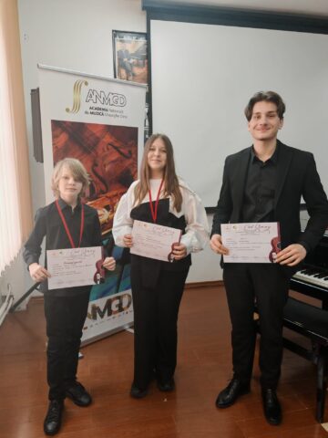 Premii I pentru chitariștii Colegiului de Artă Suceava, la concursuri de la Piatra Neamț și Cluj
