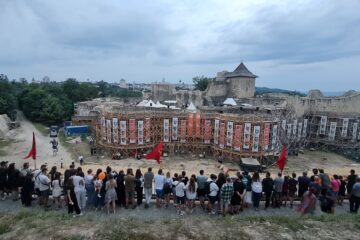Cetatea de Scaun a Sucevei Cetatea de Scaun a Sucevei