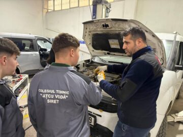 Noi oportunități de formare profesională pentru elevii de la Siret