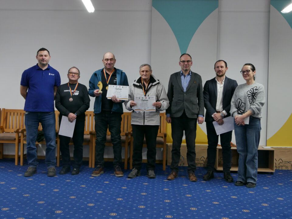 Câștigătorii concursului Memorialul „Mihai Burduja”, ediția a III-a, la Câmpulung Moldovenesc Câștigătorii concursului Memorialul „Mihai Burduja”, ediția a III-a, la Câmpulung Moldovenesc