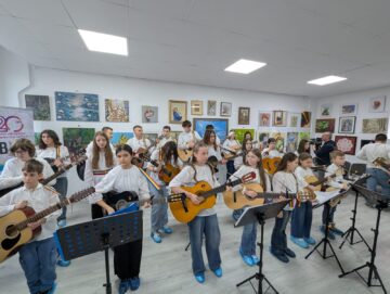 „Mama”, un eveniment care a adus împreună sensibilitatea artistică și emoția autentică, la Galeria de artă Zamca