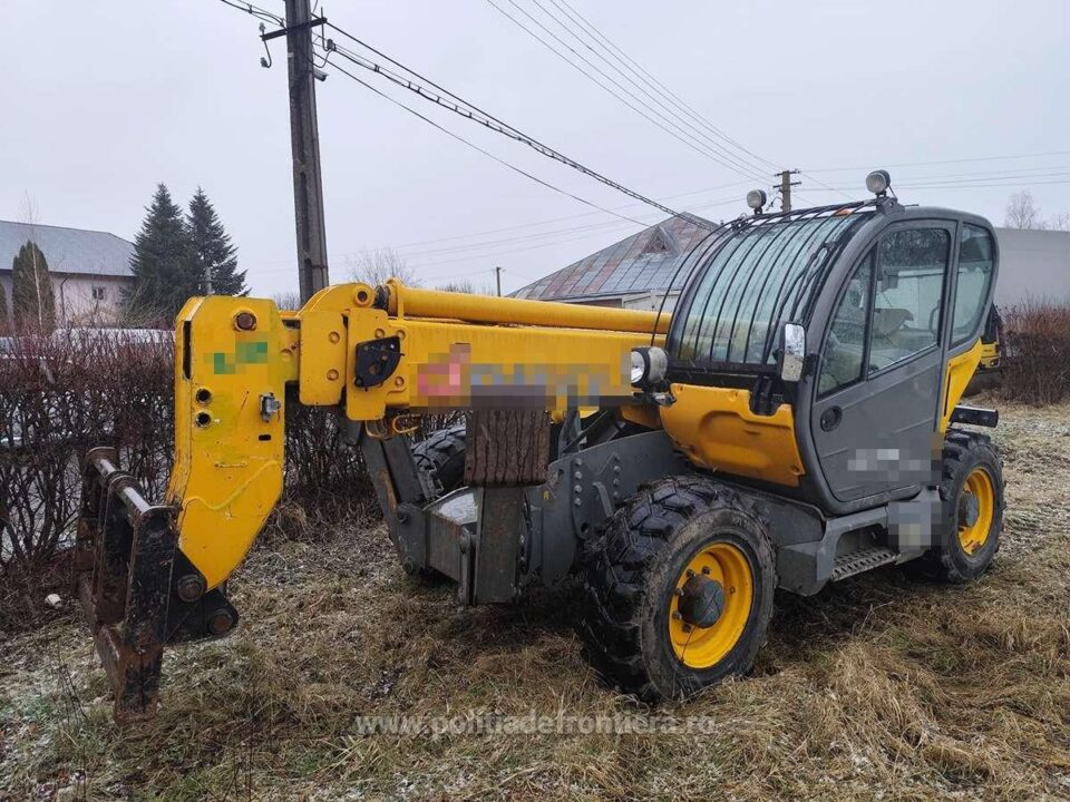 Utilaj cu semnal de furt din Italia, găsit în aceeași zi, la Iaslovăț Utilaj cu semnal de furt din Italia, găsit în aceeași zi, la Iaslovăț