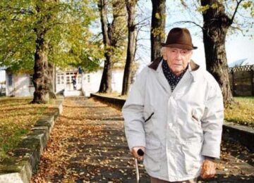 Sculptorul Ion Irimescu (27 februarie 1903 – 28 octombrie 2005), unul dintre marii artiști români ai secolului al XX-lea