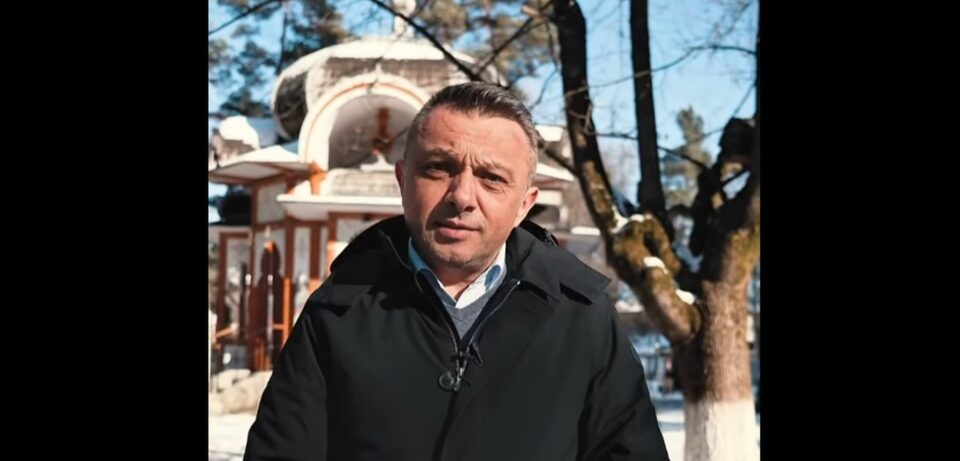 Marius Rîpan anunță o investiție de 7 milioane de euro pentru parcul municipal din Vatra Dornei. Proiectul include reabilitarea tuturor izvoarelor din parc, un amfiteatru și zonă de picnic Marius Rîpan anunță o investiție de 7 milioane de euro pentru parcul municipal din Vatra Dornei. Proiectul include reabilitarea tuturor izvoarelor din parc, un amfiteatru și zonă de picnic
