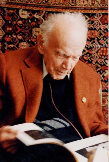 Sculptorul Ion Irimescu (27 februarie 1903 – 28 octombrie 2005), unul dintre marii artiști români ai secolului al XX-lea