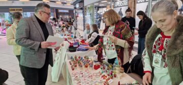 A început Târgul Mărțișorului la Shopping City Suceava