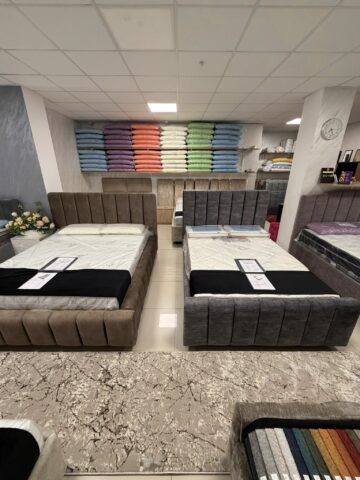 Reduceri de 10% la paturi tapițate, în luna martie, la Casa Iacob din Plopeni și Sf. Ilie