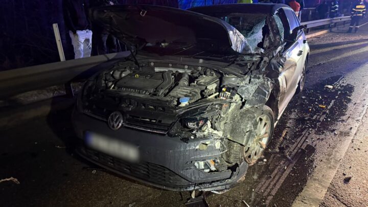 Trafic rutier blocat pe ruta Rădăuți-Suceava, după un accident rutier cu un autoturism și două autocare