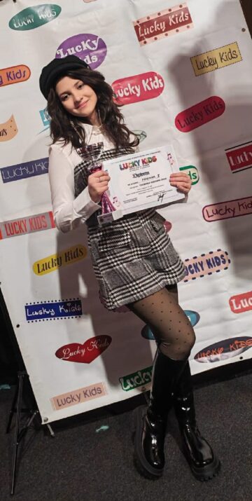 Elevi suceveni, premiați la Festivalul „Lucky Kids” de la Roman