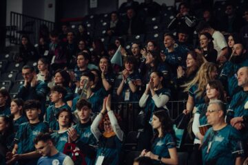 Robotul ștefaniștilor de la „Royal Engineers” merge la București, în finala celei mai mari competiții de robotică