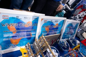 Robotul ștefaniștilor de la „Royal Engineers” merge la București, în finala celei mai mari competiții de robotică