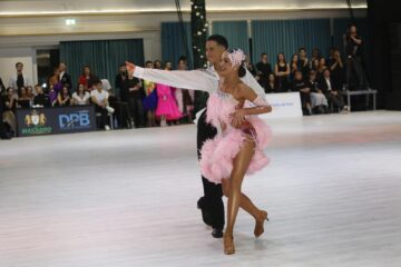 Alexia Maria Mihai și Eduard Andrei Cosofret, pe podium la Campionatul Național de Dans Sportiv