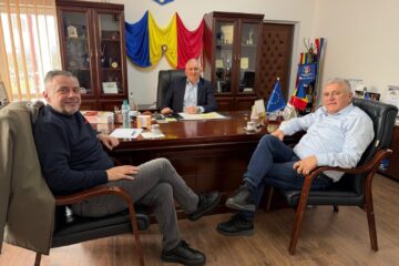 Conducerea PNL Suceava a început cu edilul din Vicovu de Sus, Vasile Iliuț, consultările cu primarii liberali din județ