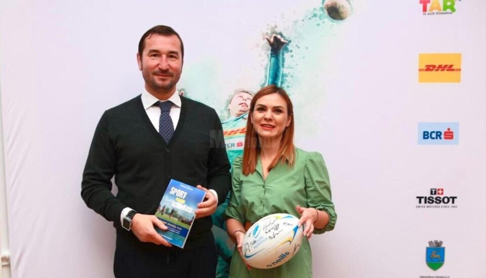 Gabriela Andronache si presedintele Federației de Rugby, Alin Petrache Gabriela Andronache si presedintele Federației de Rugby, Alin Petrache