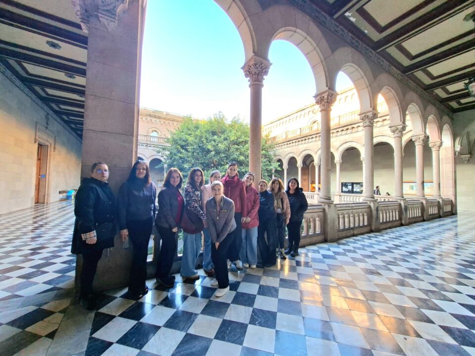 Cadre didactice de la Școala ,,Regina Elisabeta” Rădăuți, în experiență Erasmus+, în Barcelona