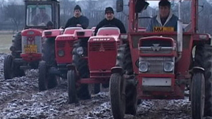 „Brigăzile de tractoare”