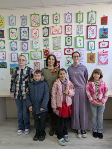 Expoziția „Vis de primăvară”, „o stare care s-a condensat în culoare”, la Galeria de Artă Zamca