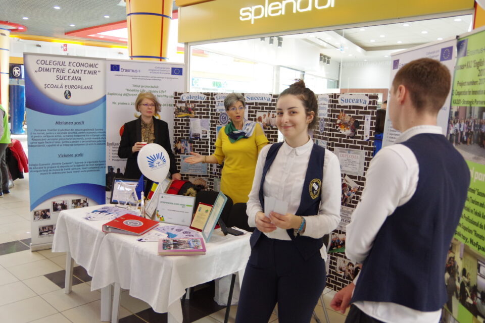 Târgul liceelor, la finele acestei luni