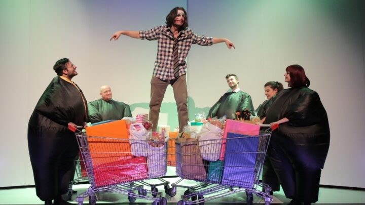 Rinocerii, pe scena TMMVS, la aniversarea a cinci ani de Alianța Franceză la Suceava