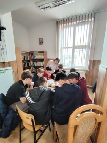 „Ion Creangă – povestitorul copilăriei românești”, omagiat de elevii Liceului Teoretic „Iorgu Vârnav Liteanu” din Liteni