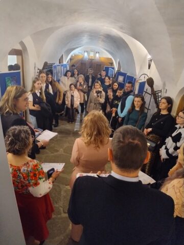 Vernisajul expoziției „Voi fi și eu artist”, la Muzeul Etnografic Hanul Domnesc