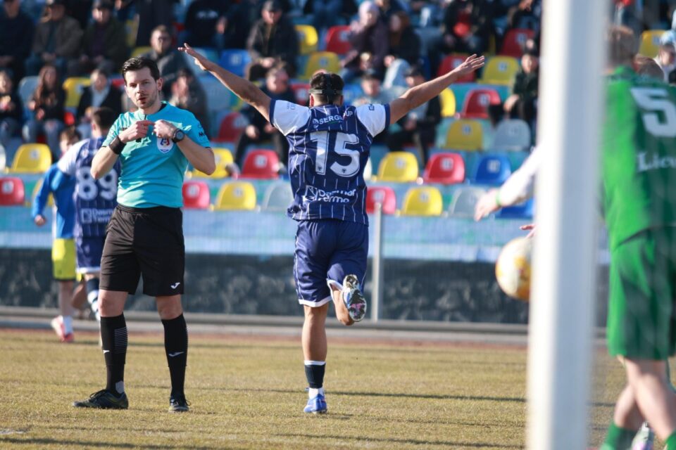 Cetatea a câștigat duelul cu Viitorul Onești. Foto: Cristian Plosceac.