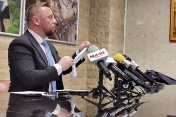 Alexandru Covașă a rupt demisia înaintată vineri și rămâne purtător de cuvânt al Primăriei Suceava