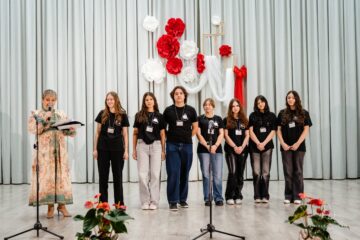 Spectacolul caritabil „Mărțișor de suflet”, o dovadă că oamenii generoși se adună în jurul unei cauze nobile