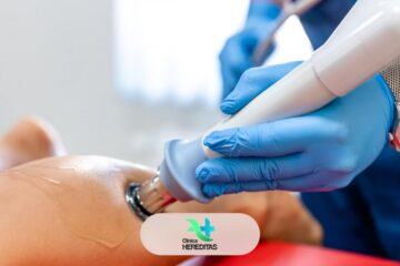 Varicele care nu se văd: când este indicat un consult la un cabinet de chirurgie vasculară Suceava. Sursă foto: freepik.com