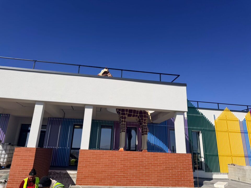 Creșa cu 110 locuri din cartierul Burdujeni al municipiului Suceava va fi inaugurată în maximum două luni