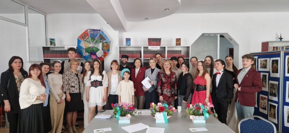 Explozie de libertate în cea de a XVI-a ediție a Festivalului Internațional „Le Printemps des Poètes”