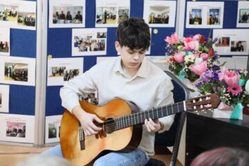 Explozie de libertate în cea de a XVI-a ediție a Festivalului Internațional „Le Printemps des Poètes”