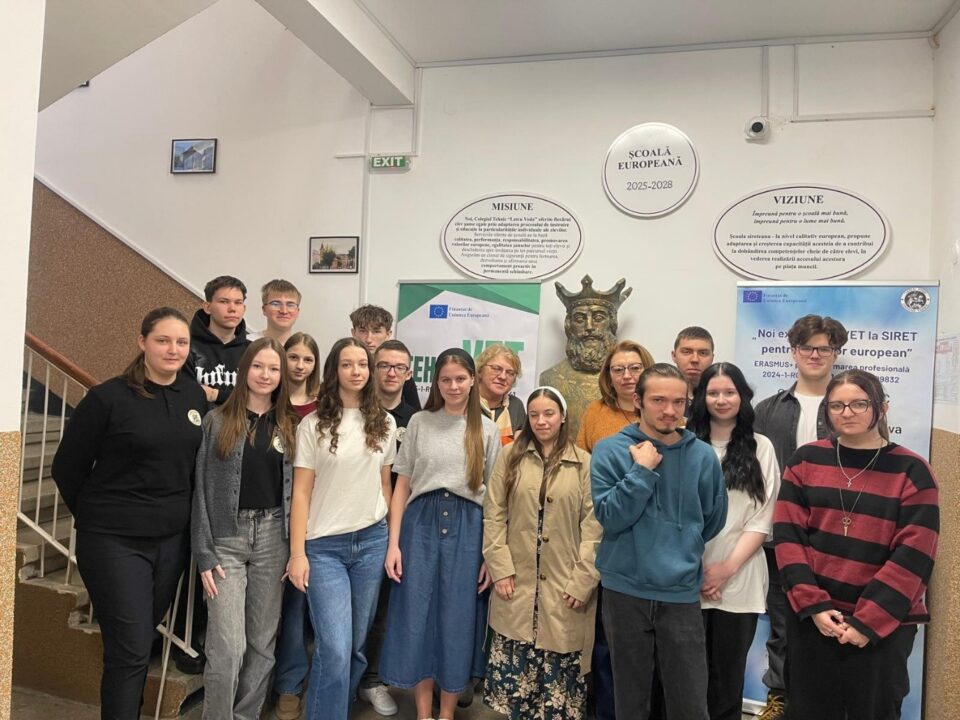 Cinci echipaje de la Colegiul Tehnic „Lațcu Vodă” Siret, calificate la faza națională a Olimpiadei de Statistică