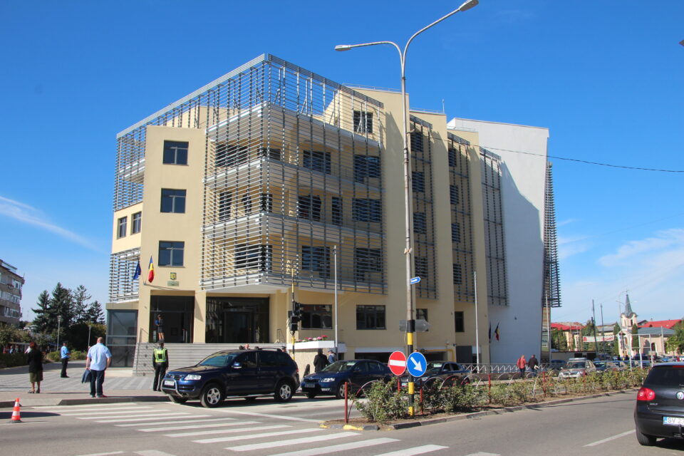 Dosarul va fi analizat la Judecătoria Fălticeni