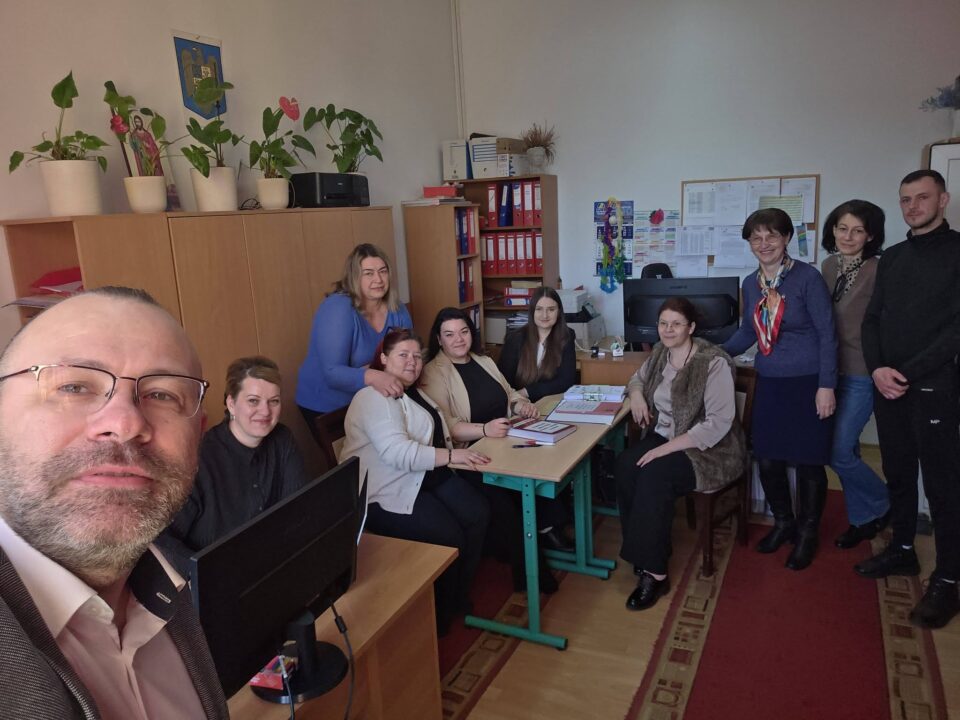 Insp. școlar general Ciprian Anton a fost prezent la Milișăuți, unde a sprijinit desfășurarea examenului