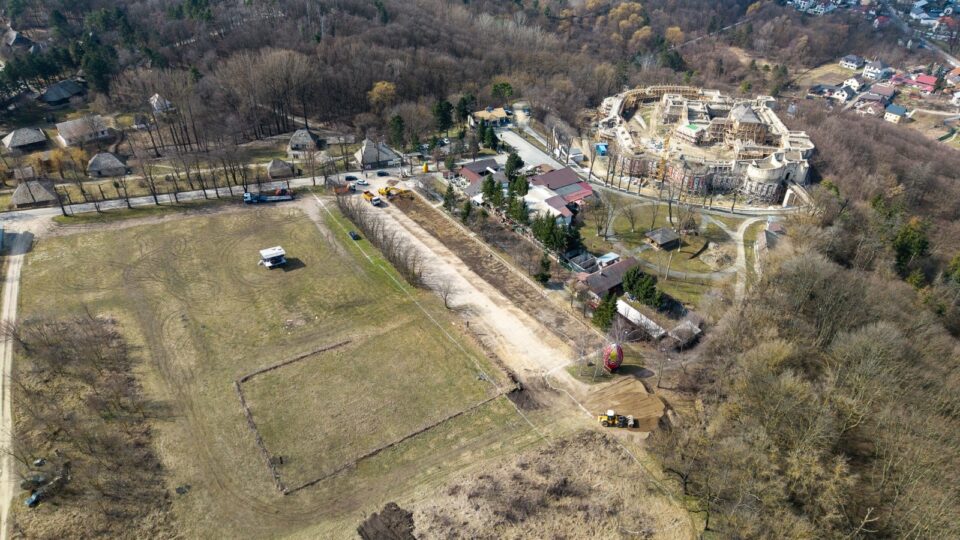 Șoldan a anunțat că au început lucrările la parcarea modernă de la Cetatea de Scaun a Sucevei